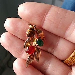 Beautiful gold plated Scarab Brooche pin/ !